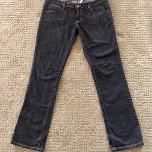 Guess low/mid rise jean